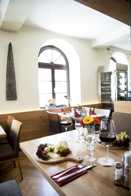 מורנאו אם סטאפלסי Hotel Angerbraeu מראה חיצוני תמונה