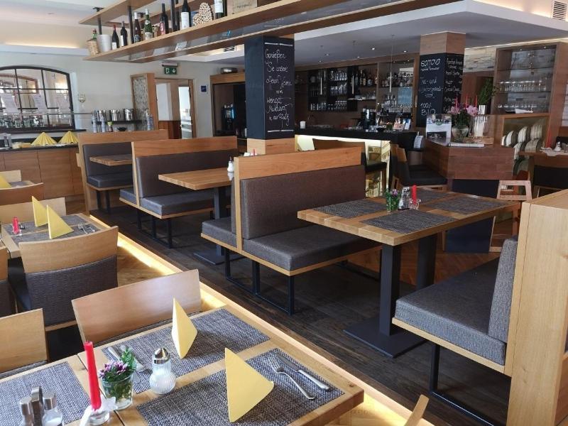 מורנאו אם סטאפלסי Hotel Angerbraeu מראה חיצוני תמונה